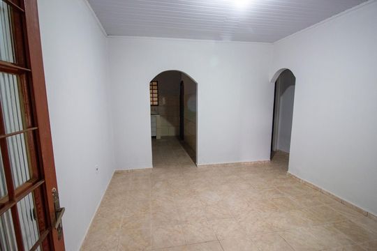 Casa para alugar com 4 quartos, 150m² em Q 202, Brasília