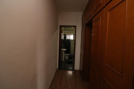 Casa à venda com 3 quartos, 170m² em Jardim Piqueroby, São Paulo
