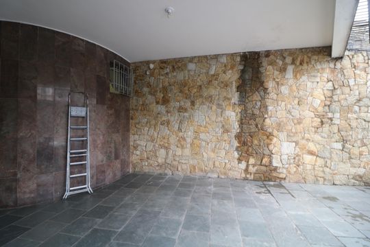 Casa à venda com 3 quartos, 170m² em Jardim Piqueroby, São Paulo