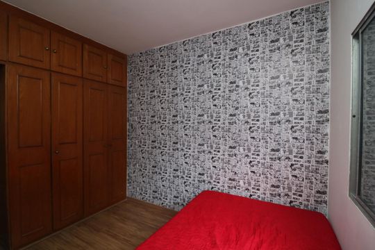 Casa à venda com 3 quartos, 170m² em Jardim Piqueroby, São Paulo