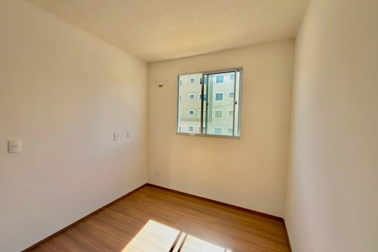 Quarto 1 de apartamento para alugar com 2 quartos, 45m² em Tres Barras, Contagem