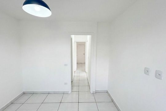 Quarto de casa para alugar com 3 quartos, 100m² em Vila Sao Jose (Cidade Dutra), São Paulo