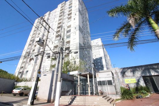 Área comum - Fachada de apartamento para alugar com 2 quartos, 46m² em Padroeira, Osasco