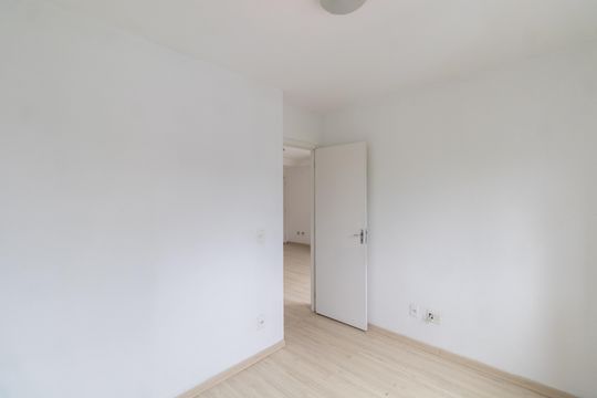 Quarto 2 de apartamento para alugar com 2 quartos, 47m² em Jardim Sao Francisco (zona Leste), São Paulo