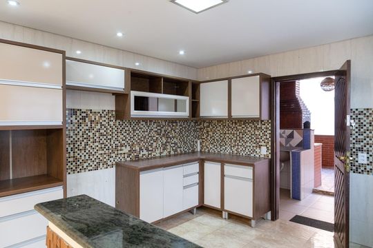 Cozinha de casa para alugar com 3 quartos, 150m² em Vila Nova Bonsucesso, Guarulhos