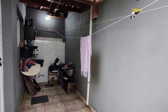 Área de serviço de casa de condomínio para alugar com 2 quartos, 55m² em Balneario Japurá, Praia Grande