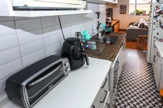Cozinha e Área de Serviço de apartamento à venda com 2 quartos, 54m² em Mirandópolis, São Paulo