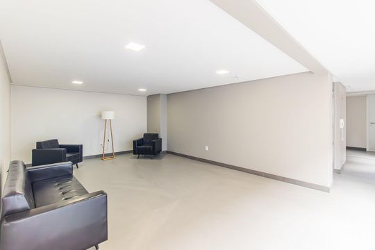 Área externa de kitnet/studio à venda com 1 quarto, 44m² em Menino Deus, Porto Alegre