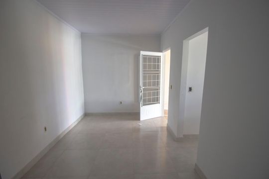 Casa à venda com 3 quartos, 50m² em Conjunto F, Brasília