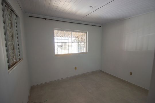 Casa à venda com 3 quartos, 50m² em Conjunto F, Brasília