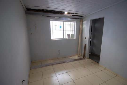 Casa à venda com 3 quartos, 50m² em Conjunto F, Brasília