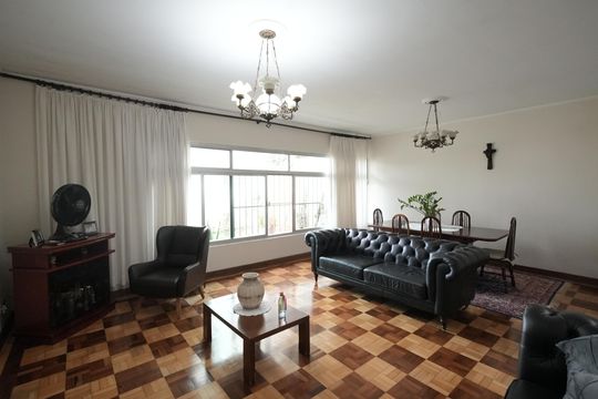 Casa à venda com 3 quartos, 296m² em Vila Boa Vista, Santo André