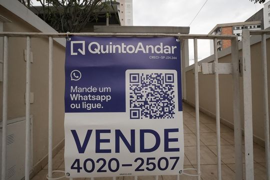 Placa de casa à venda com 3 quartos, 296m² em Vila Boa Vista, Santo André