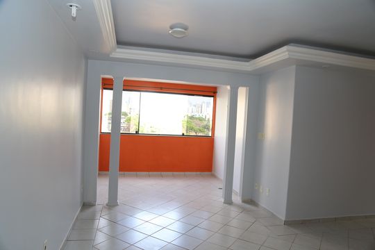 Sala de apartamento para alugar com 3 quartos, 91m² em Setor Aeroporto, Goiânia