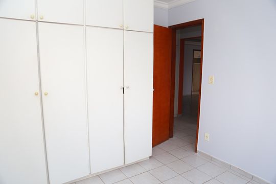 Apartamento para alugar com 3 quartos, 91m² em Setor Aeroporto, Goiânia