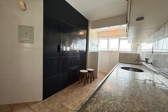 Cozinha de apartamento para alugar com 3 quartos, 110m² em Trindade, Florianópolis