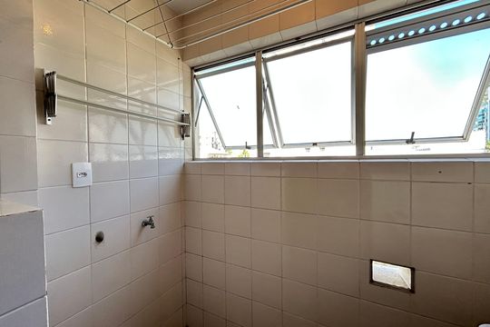 Área de Serviço de apartamento para alugar com 3 quartos, 110m² em Trindade, Florianópolis