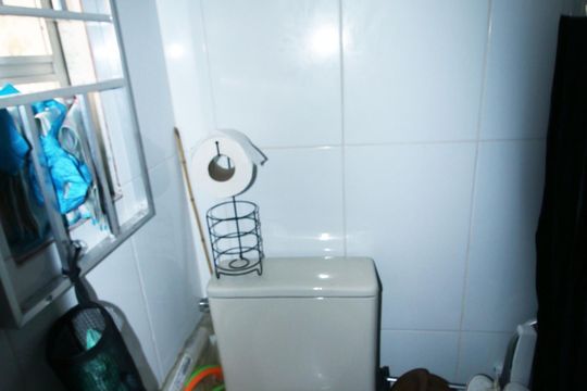 Banheiro de serviço de apartamento à venda com 2 quartos, 77m² em Penha Circular, Rio de Janeiro