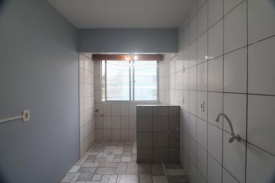 Cozinha e Área de Serviço de apartamento para alugar com 2 quartos, 52m² em Harmonia, Canoas