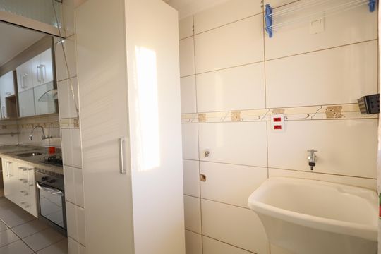Cozinha e Área de Serviço de apartamento à venda com 3 quartos, 90m² em City Bussocaba, Osasco