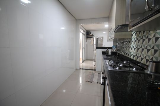 Cozinha de apartamento à venda com 3 quartos, 121m² em Inconfidentes, Contagem