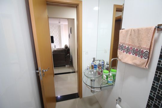 Banheiro de apartamento à venda com 3 quartos, 121m² em Inconfidentes, Contagem