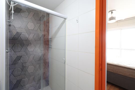 Banheiro  de apartamento para alugar com 1 quarto, 29m² em Barra Funda, São Paulo