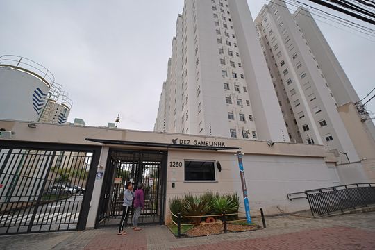 Fachada de apartamento para alugar com 2 quartos, 42m² em Jardim Brasilia, São Paulo
