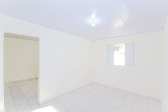 Quarto de casa para alugar com 1 quarto, 37m² em Jardim Jovaia, Guarulhos