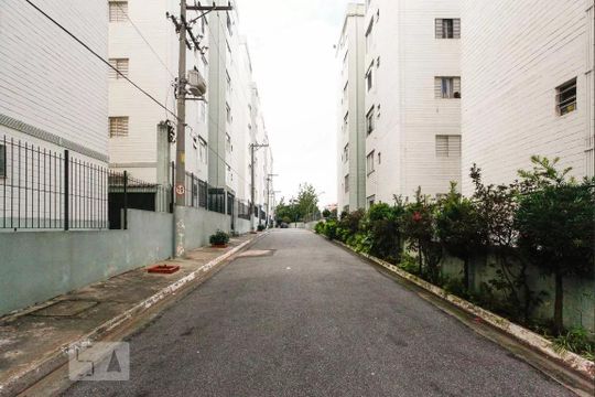 Área comum de apartamento para alugar com 2 quartos, 67m² em Jardim Leda, Guarulhos