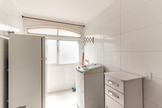 Cozinha de apartamento para alugar com 1 quarto, 39m² em Santa Cecilia, São Paulo