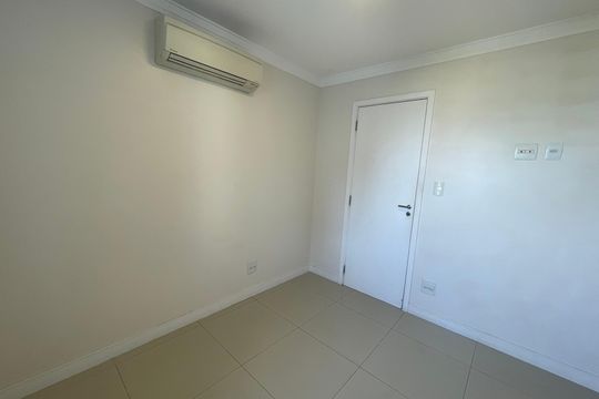 Quarto 1 de apartamento para alugar com 2 quartos, 75m² em Itararé, São Vicente