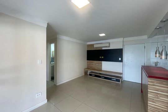 Sala de apartamento para alugar com 2 quartos, 75m² em Itararé, São Vicente