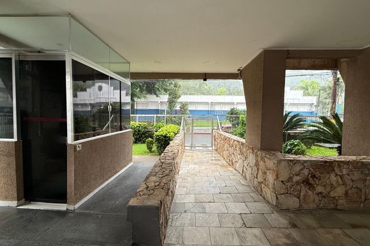 Fachada de apartamento para alugar com 3 quartos, 72m² em Jardim Tejereba, Guarujá