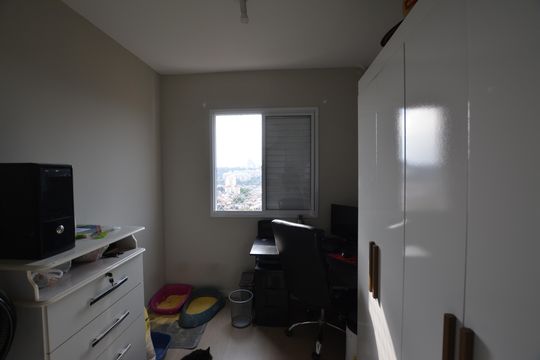 QUARTO 1  de apartamento para alugar com 2 quartos, 51m² em Vila Butantã, São Paulo