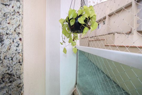 Varanda de casa à venda com 2 quartos, 73m² em Jardim Helena, São Paulo