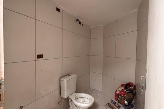 Banheiro de casa para alugar com 1 quarto, 60m² em Veloso, Osasco