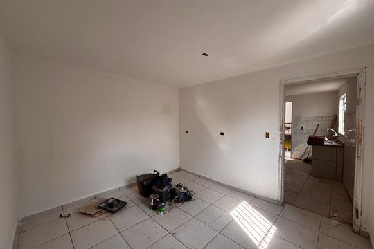 Quarto de casa para alugar com 1 quarto, 60m² em Veloso, Osasco