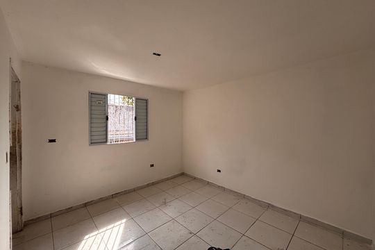 Casa para alugar com 1 quarto, 60m² em Veloso, Osasco