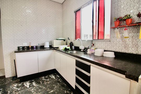 Cozinha de casa para alugar com 2 quartos, 80m² em Vila Lourdes, Ferraz de Vasconcelos