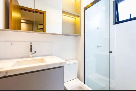 Banheiro  de apartamento à venda com 2 quartos, 72m² em Setor Marista, Goiânia