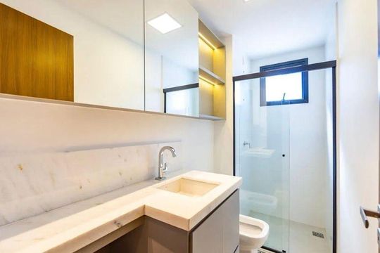 Banheiro da Suíte de apartamento à venda com 2 quartos, 72m² em Setor Marista, Goiânia