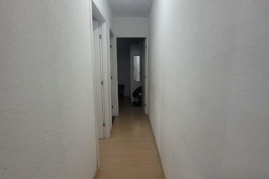 Corredor de apartamento à venda com 2 quartos, 41m² em Vila Chabilandia, São Paulo