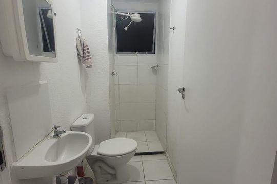 Banheiro de apartamento à venda com 2 quartos, 41m² em Vila Chabilandia, São Paulo
