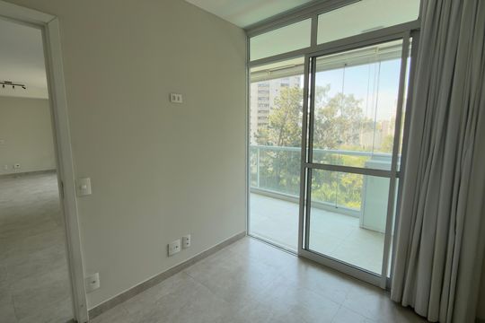 Apartamento para alugar com 1 quarto, 70m² em Real Parque, São Paulo