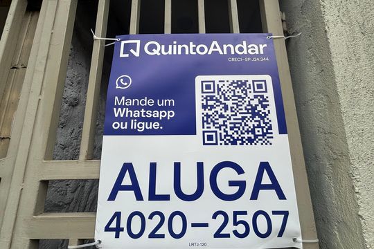 Fachada de casa para alugar com 1 quarto, 50m² em Vila Dalila, São Paulo