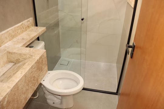 Banheiro Suíte de casa para alugar com 3 quartos, 169m² em Parque Paineiras, São Paulo