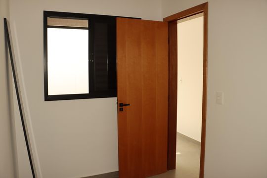 Quarto de casa para alugar com 3 quartos, 169m² em Parque Paineiras, São Paulo