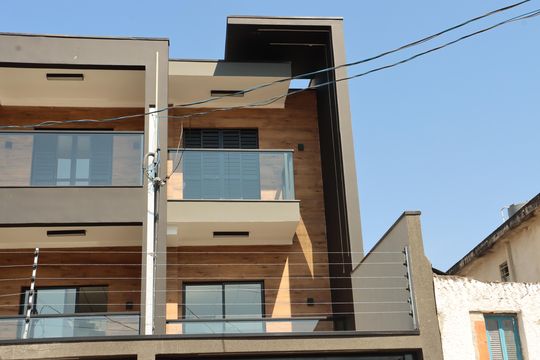 Fachada de casa para alugar com 3 quartos, 169m² em Parque Paineiras, São Paulo