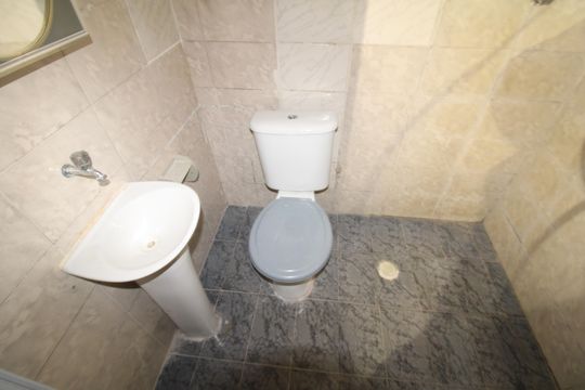 Banheiro / Área de Serviço de casa à venda com 1 quarto, 36m² em Vila Continental, São Paulo